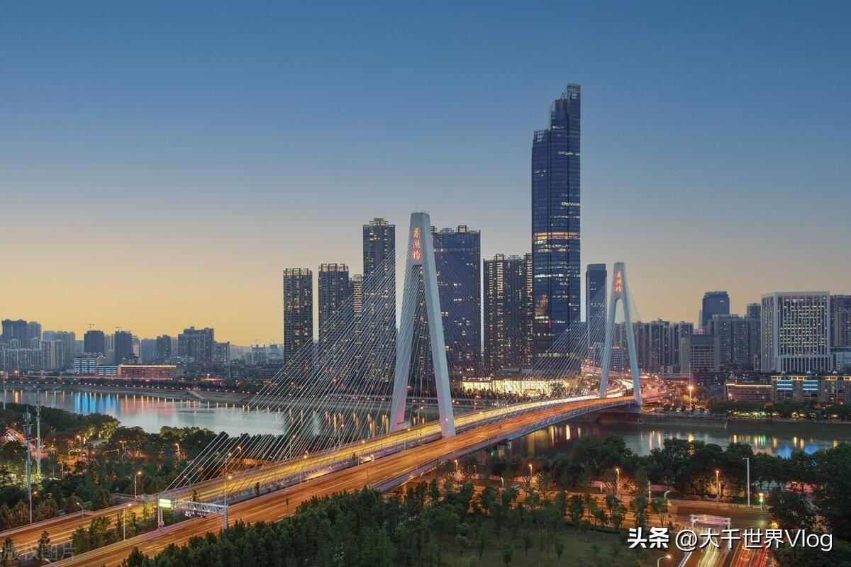 中国省会的城市都有哪些名称，2022中国十大最富省会城市盘点_克勒塔百科
