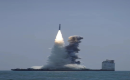 中国首次实现运载火箭海上“一站式”发射