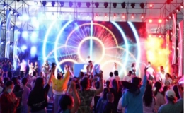 温泉县第六届香紫苏文化旅游节电音之夜掀起狂欢盛宴