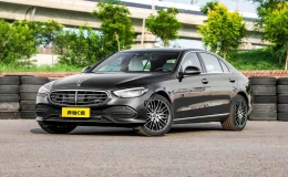 奔驰c260l新车报价2022款，售价最低32.5万元起(全款落地价格优惠)