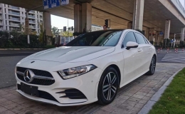 奔驰a180l多少钱 奔驰a180l运动轿车落地价