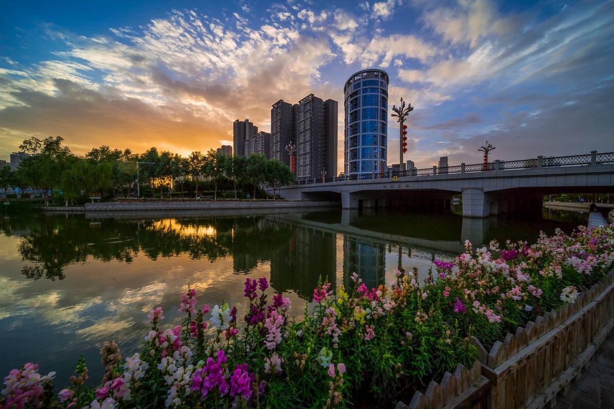中国最发达的城市_创业密度高居全国第一,在深圳营商便捷安心_排行榜